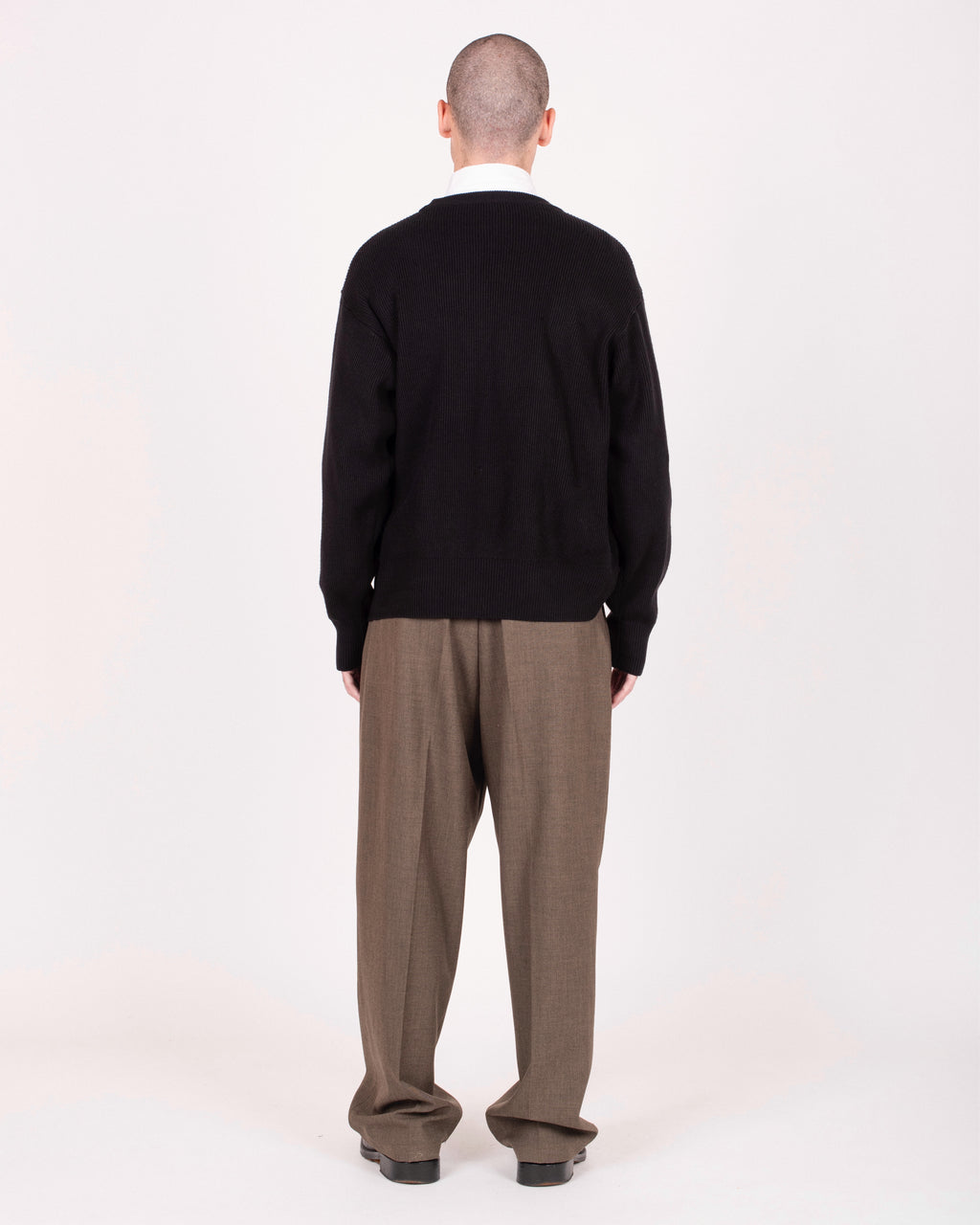 Pull en coton à fente boutonnée